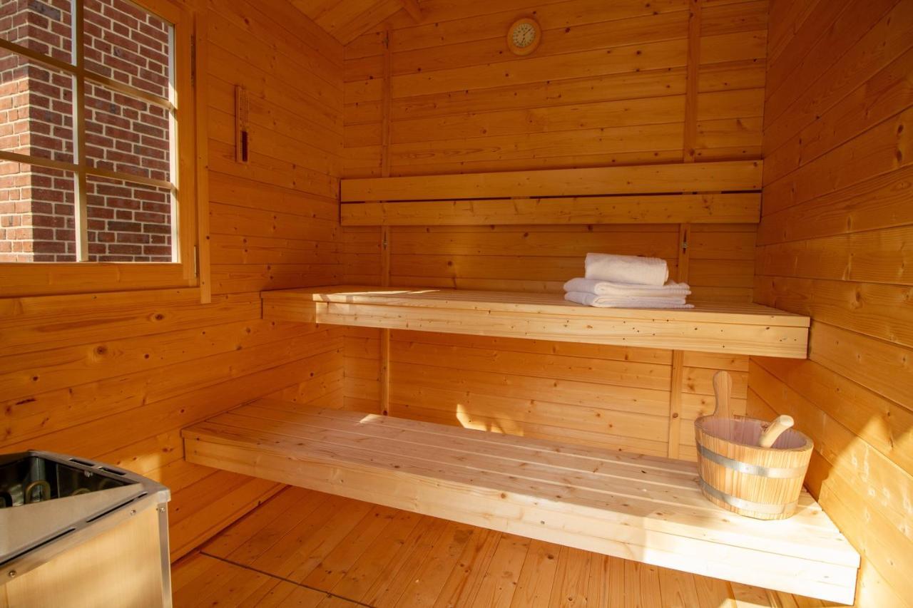 Up Besoeoek - Wildrose Mit Sauna Krummhörn Kültér fotó